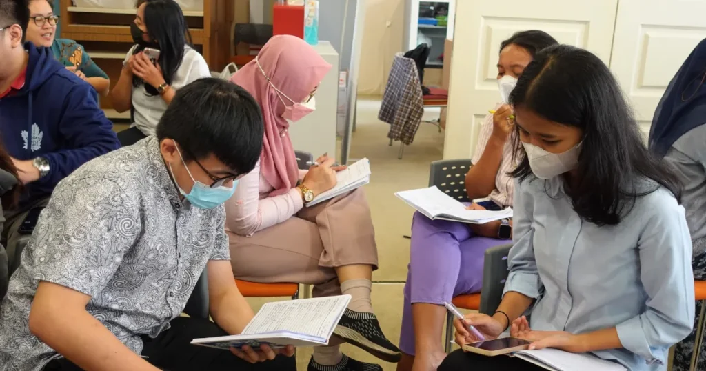 Pelatihan Who Am I Part 1 oleh Synergy Ultima Nobilus