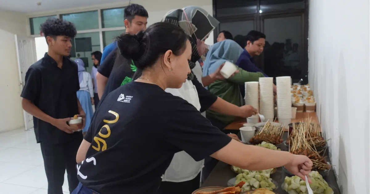Sharing warmth and togetherness during Synergy's Office Iftar 2024