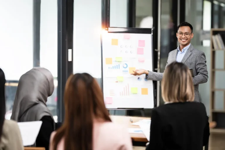 Tips presentasi menarik agar pelatihan jadi lebih seru dan tidak membosankan