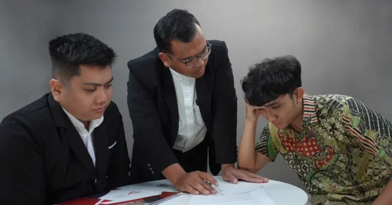 Management team discussing the causes and solutions for a blocked tax account.